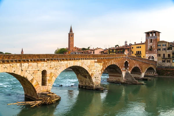 Brücke in Verona, Italien, — Stockfoto