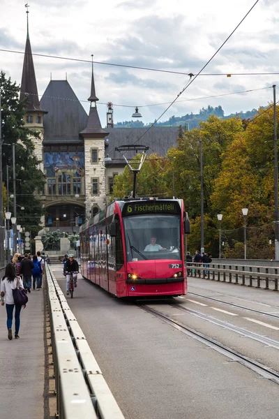 Trem modern di Bern — Stok Foto