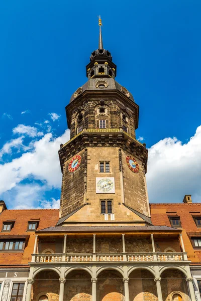 Vecchia torre della chiesa a Dresda — Foto Stock