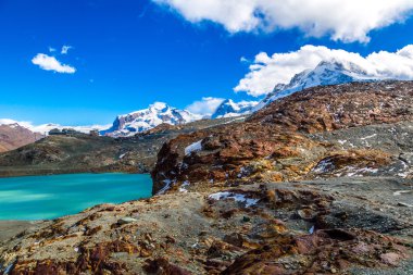 İsviçre Alpleri dağ manzarası