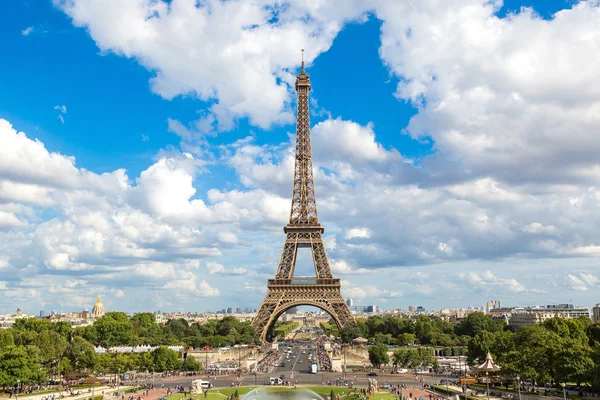 Eiffeltornet i Paris — Stockfoto