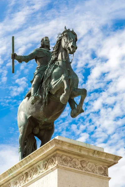 Monumento de Felipe IV de España en Madrid — Foto de Stock