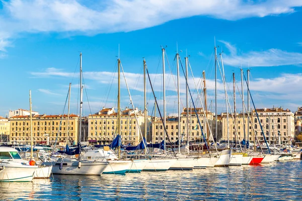 Antiguo puerto marítimo de Marsella, Francia — Foto de Stock