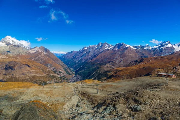 A svájci Alpok hegyei — Stock Fotó