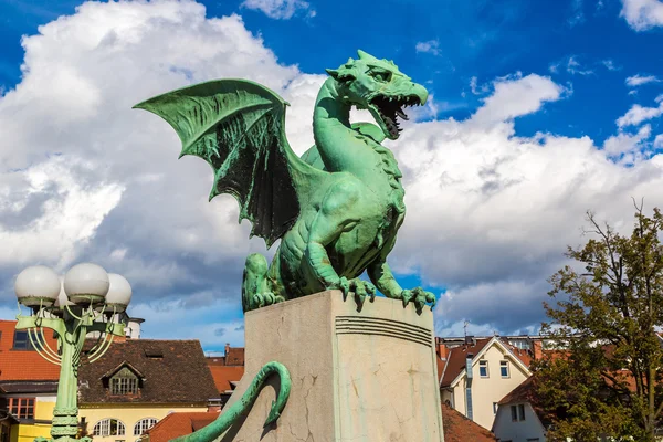 Sárkány híd Ljubljanában — Stock Fotó