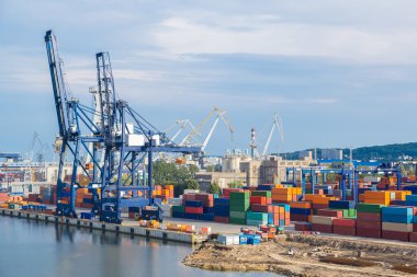 Derin deniz konteyner terminali Gdansk