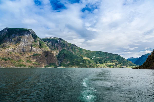 Blick auf den Sognefjord in Norwegen — Stockfoto
