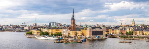 Panorama över gamla stan i stockholm — Stockfoto