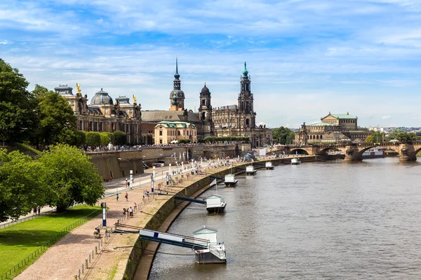 Panoramatický výhled na Drážďany — Stock fotografie