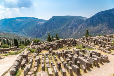 Delphi antik kalıntılar