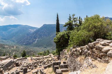 Delphi Apollon Tapınağı