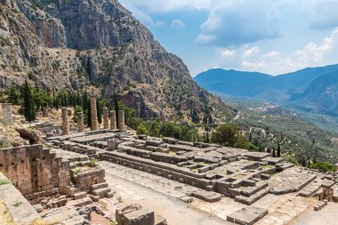 Delphi Apollon Tapınağı