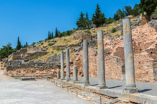 Antiguas ruinas en Delfos — Foto de Stock