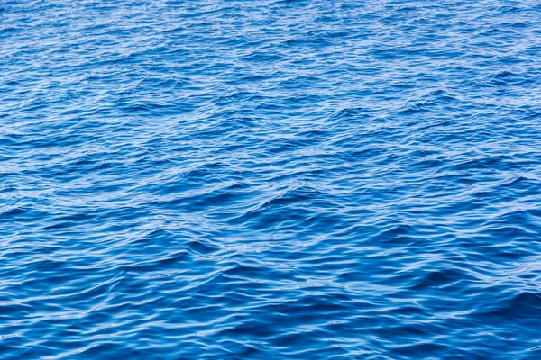 Povrch moře s vlnami — Stock fotografie