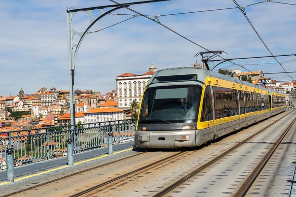 포르투갈, 포르투에 있는 지하철 — 스톡 사진