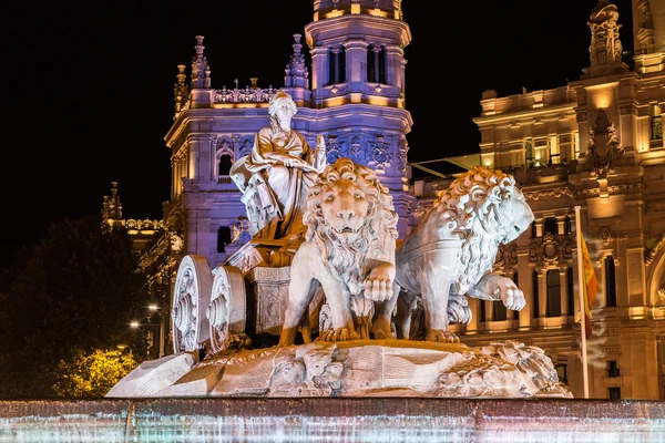 Cibeles fontein in madrid — Stockfoto