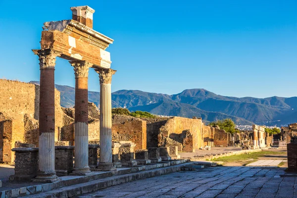 Ruiny w Pompejach miasta — Zdjęcie stockowe