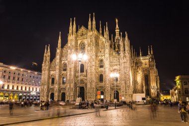 Milano Katedrali'ne, Duomo
