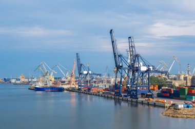 Derin deniz konteyner terminali Gdansk
