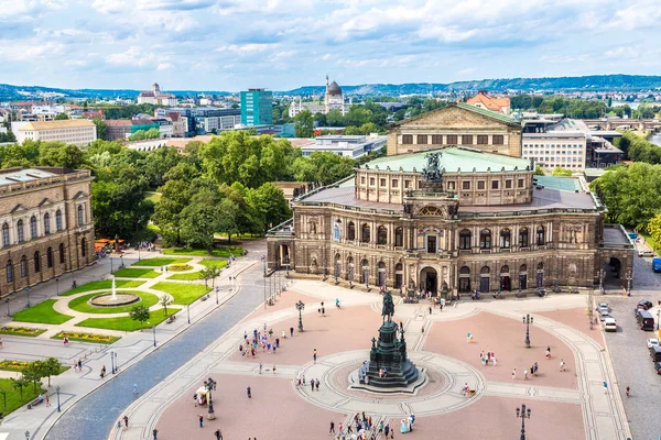 Semper opera house w Dreźnie — Zdjęcie stockowe