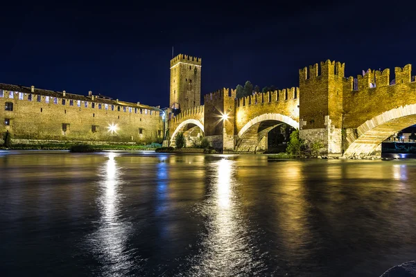 Castillo Vecchio en Verona, Italia —  Fotos de Stock