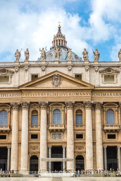 Basílica de San Pedro en el Vaticano — Foto de Stock