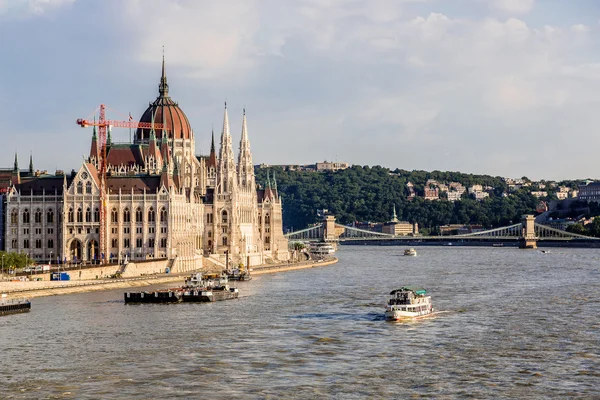 Opbygning af Parlamentet i Budapest, Ungarn - Stock-foto