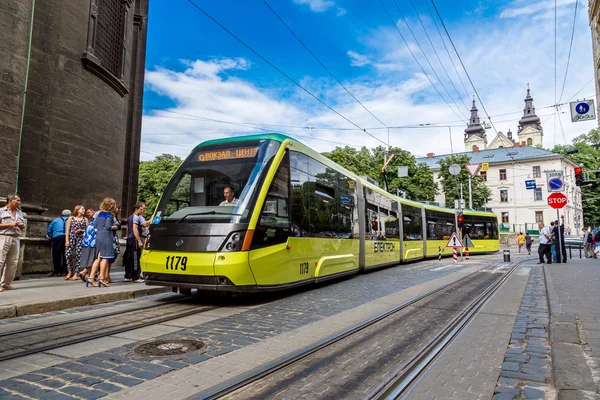 Tram in historic center of Lviv — Stock Photo, Image