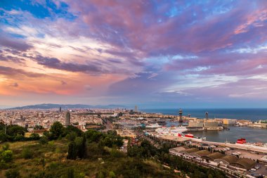 Barcelona 'nın panoramik görünümü