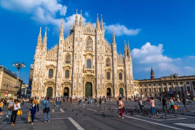Milano Katedrali'ne, Duomo