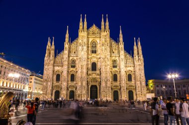 Milano Katedrali'ne, Duomo