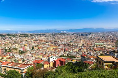 Yaz günü Napoli'de