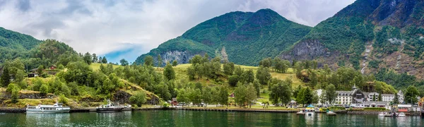 Страна летний пейзаж, Норвегия — стоковое фото