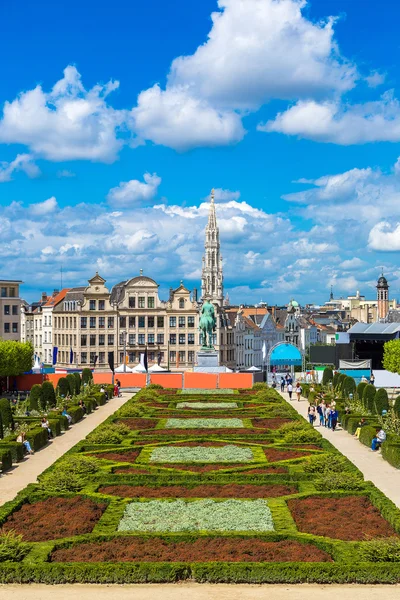 Міський пейзаж Брюсселя в літній день — стокове фото