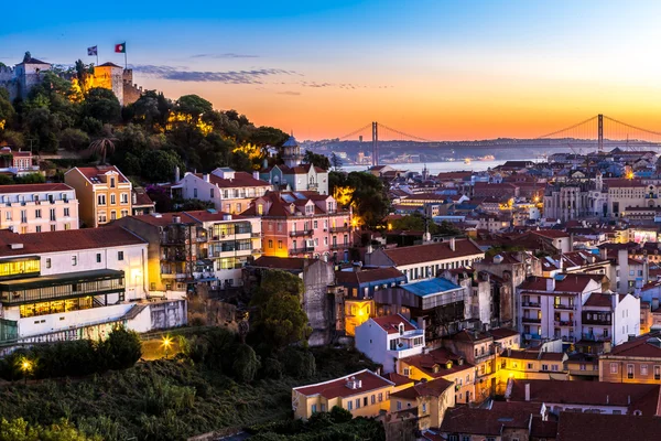 Luftaufnahme von Lissabon bei Nacht — Stockfoto