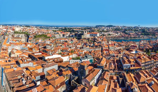 Widok z lotu ptaka na Porto w Portugalii — Zdjęcie stockowe