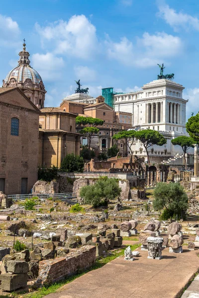 Ancient ruins of Forum in Rome — Stock Photo, Image