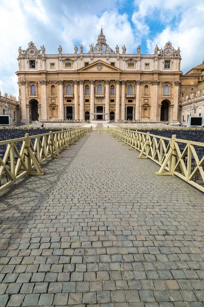 Basilica of Saint Peter in Vatican — Stock Photo, Image