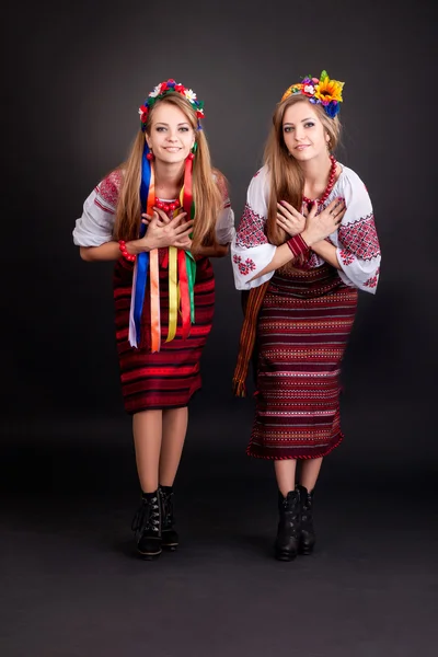 Young women in Ukrainian clothes — Stock Photo, Image