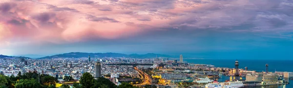 Barcelona 'nın panoramik görünümü — Stok fotoğraf