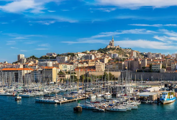 Stary port w Marsylii, Francja — Zdjęcie stockowe