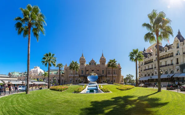 Grande casino em Monte Carlo em Mônaco — Fotografia de Stock