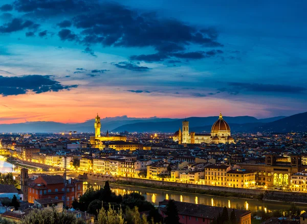 Panoramatické západ slunce ve Florencii — Stock fotografie