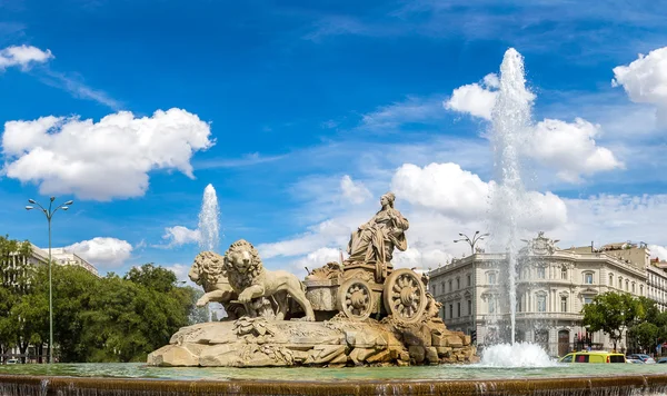 Cibeles fontein in madrid — Stockfoto