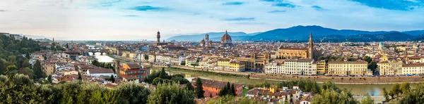 Panoramatický pohled na Florencii — Stock fotografie