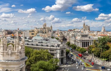 Madrid'da Plaza de cibeles