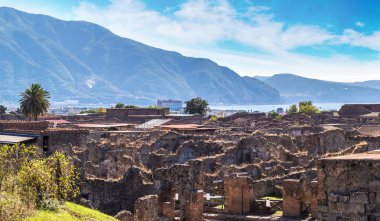 Yok edilen Pompeii şehri