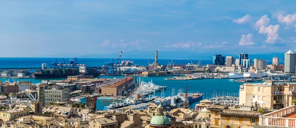 Генуэзский порт в Италии — стоковое фото