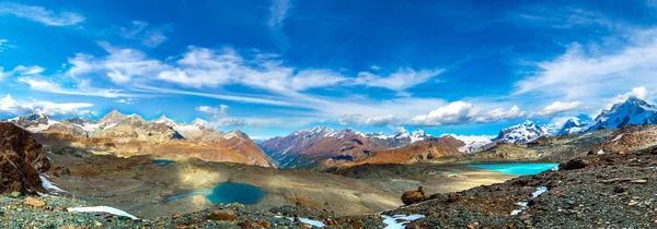 Alpes paisagem montanhosa na Suíça — Fotografia de Stock