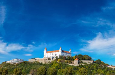 Bratislava, Slovakya 'daki ortaçağ kalesi